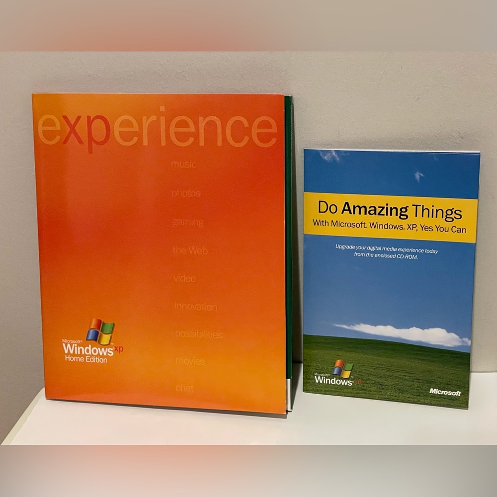 PC 2002 Microsoft Windows Home Edition Operating System + Windows Media Player 9